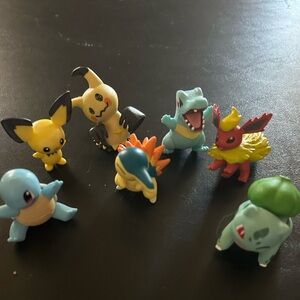 Pokémon Assorted Mini Figures Set Of Seven Toys Action Figures